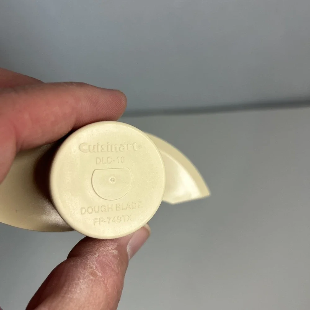 Cuisinart FP-749TX Plastic Dough Blade Food Processor‎ Replacement Part DLC-10